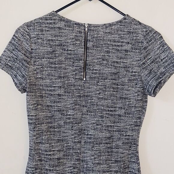 A’gaci Gray Dress - Picture 6 of 7